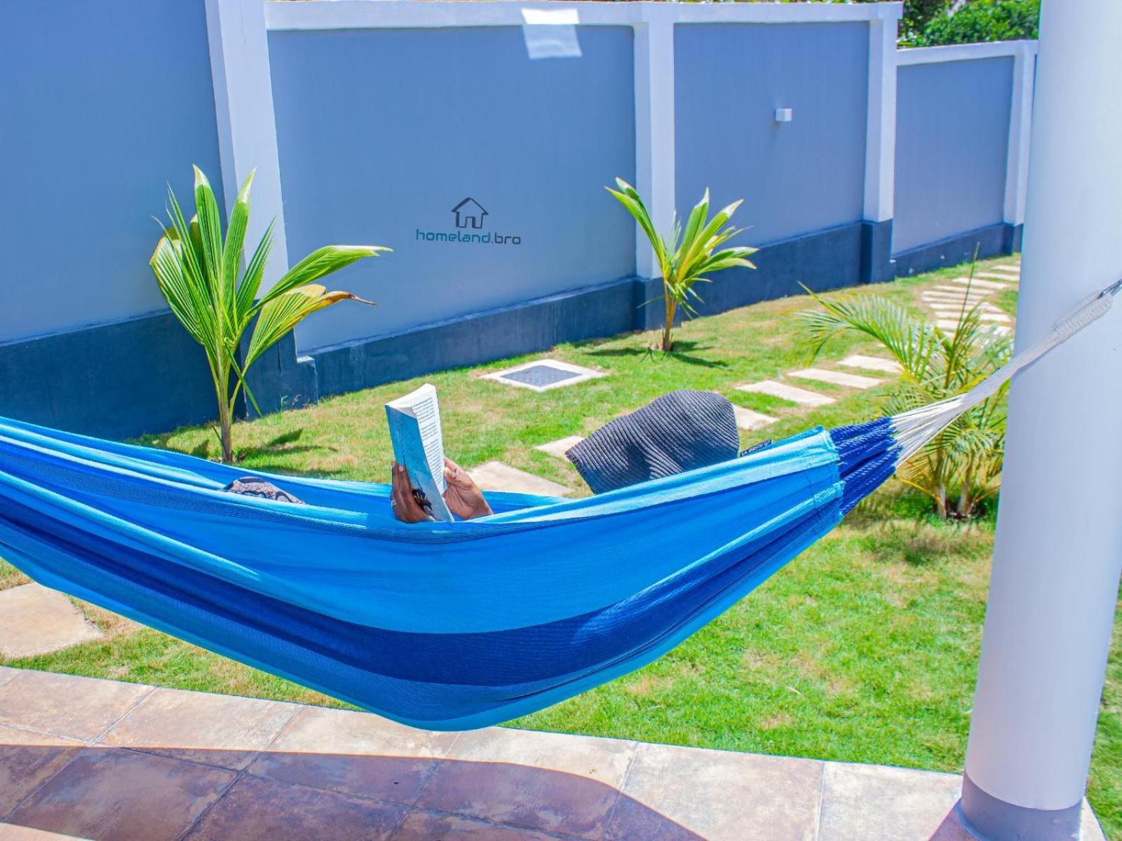 Homeland Bro Dar es Salaam Ngoại thất bức ảnh